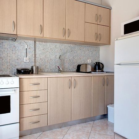 Achilleas Apartments Kalyves Polygyrou Екстериор снимка