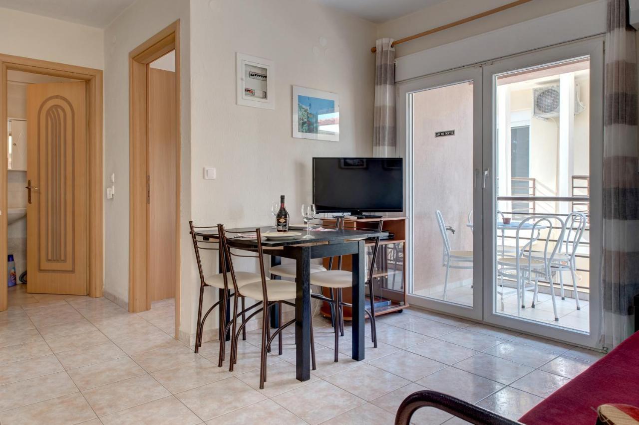 Achilleas Apartments Kalyves Polygyrou Екстериор снимка