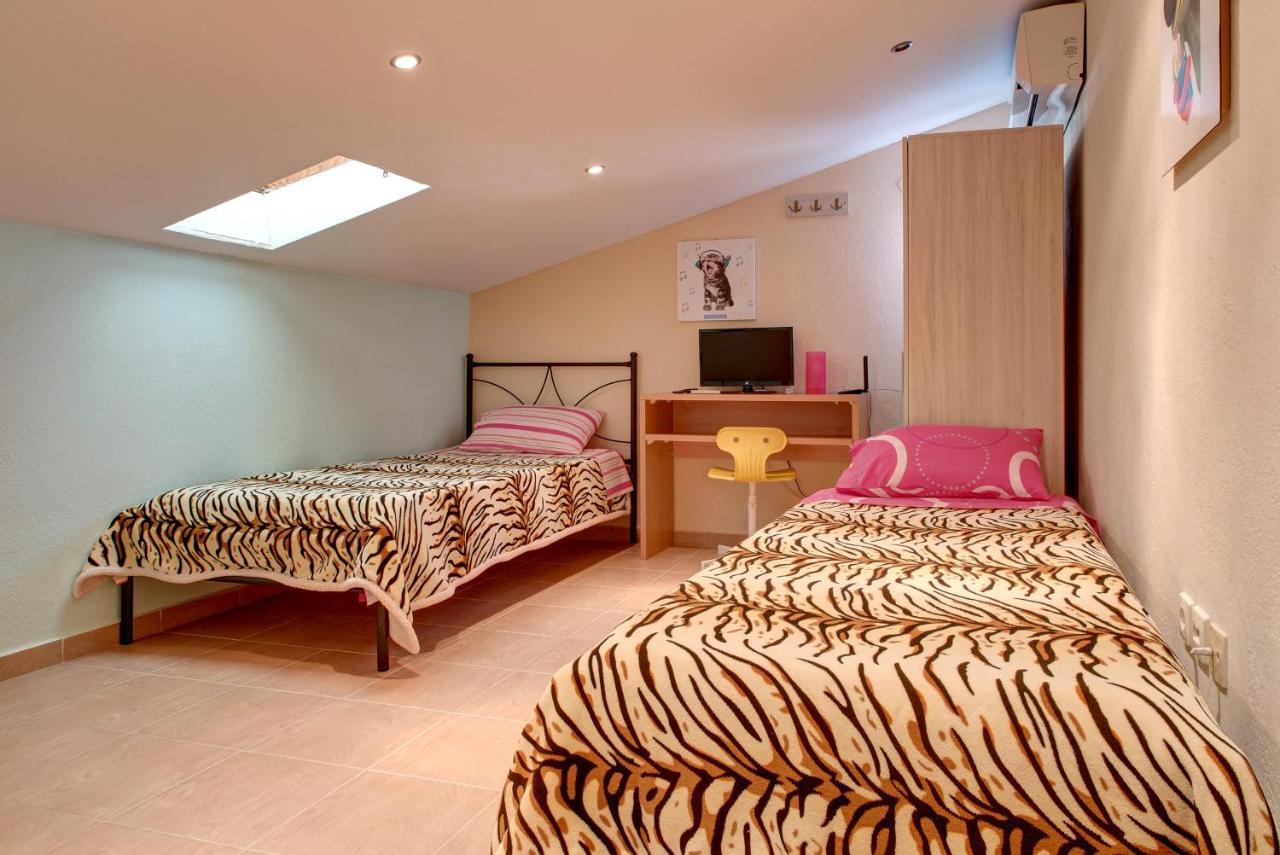 Achilleas Apartments Kalyves Polygyrou Екстериор снимка