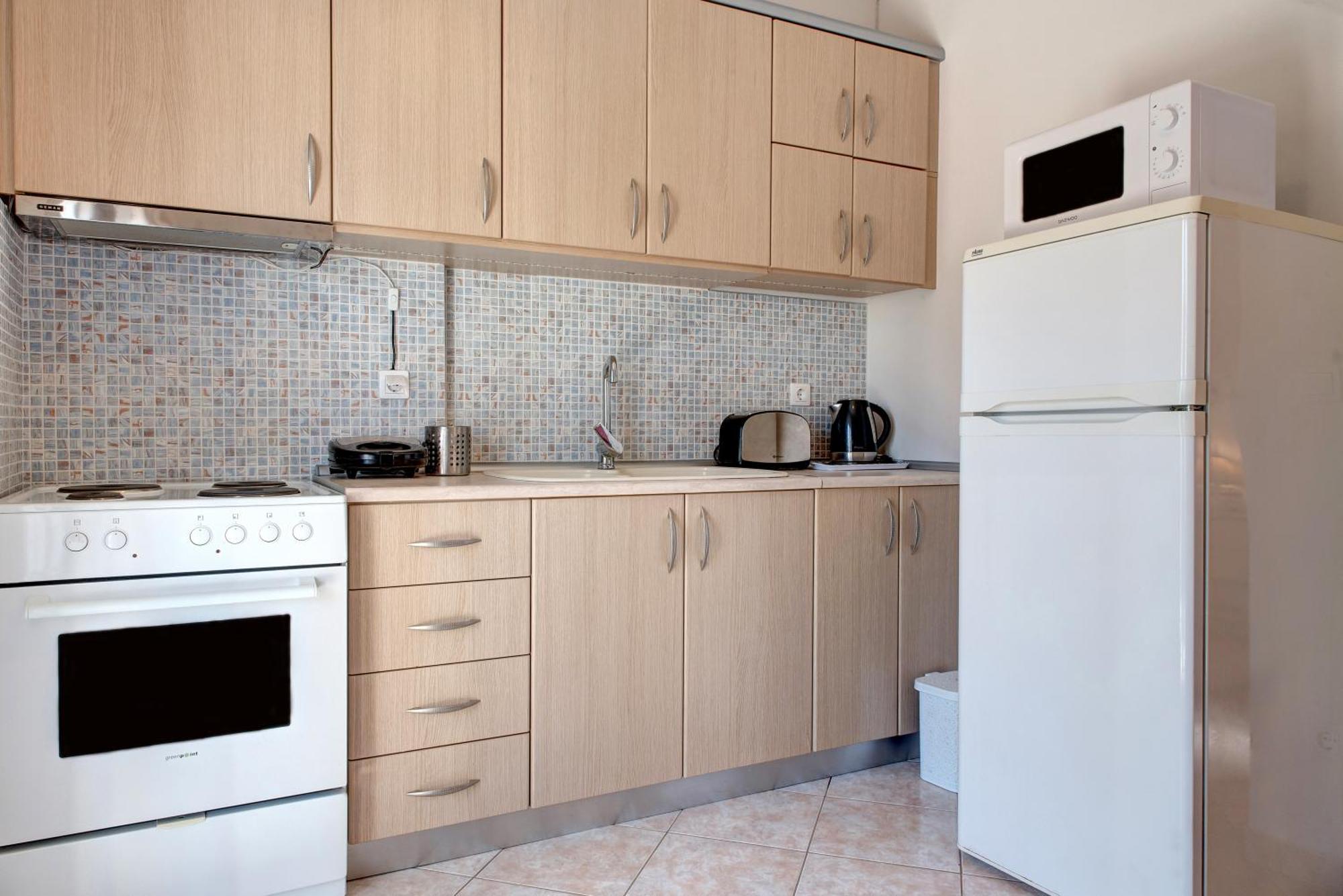 Achilleas Apartments Kalyves Polygyrou Екстериор снимка