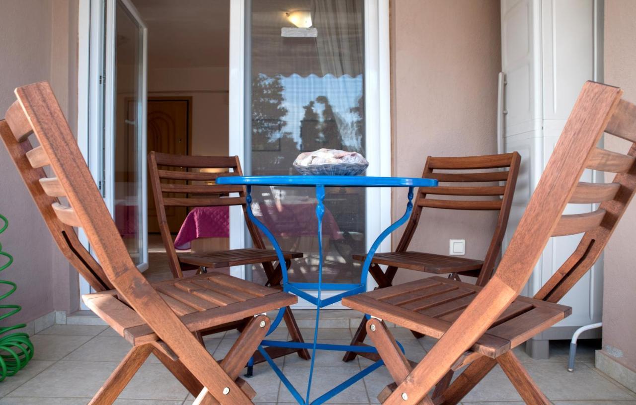 Achilleas Apartments Kalyves Polygyrou Екстериор снимка